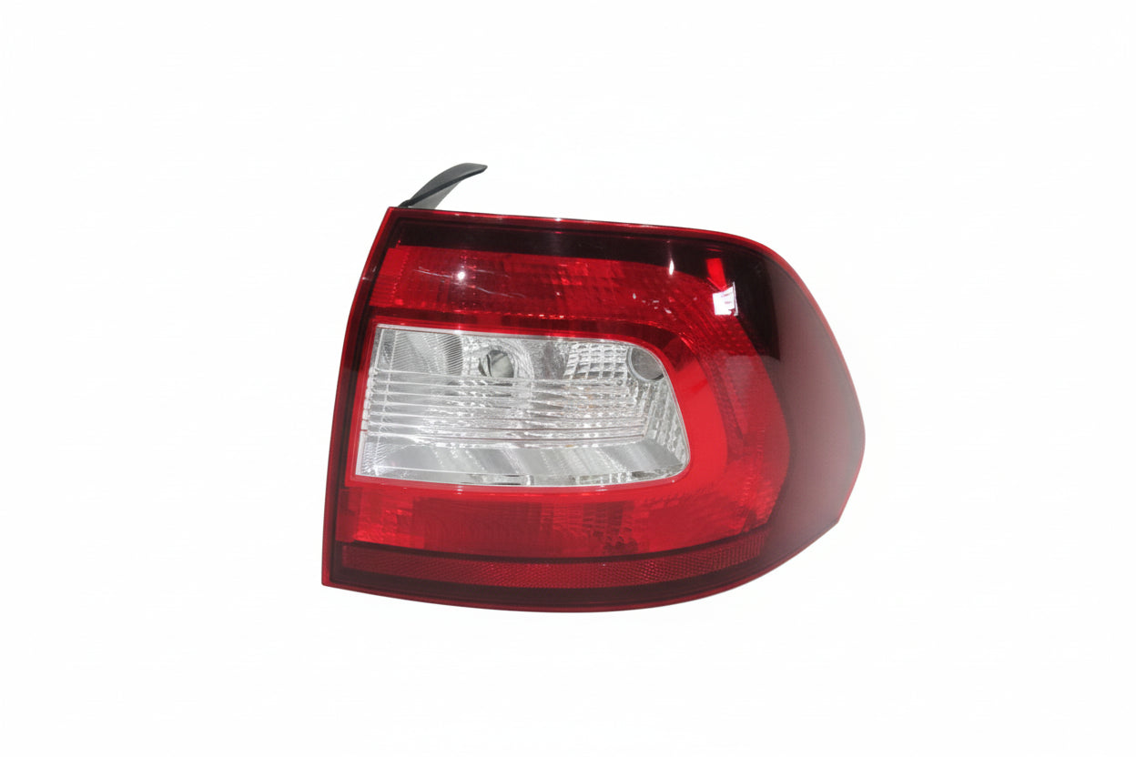 Skoda rapid TAILLIGHT Diesel/Petrol