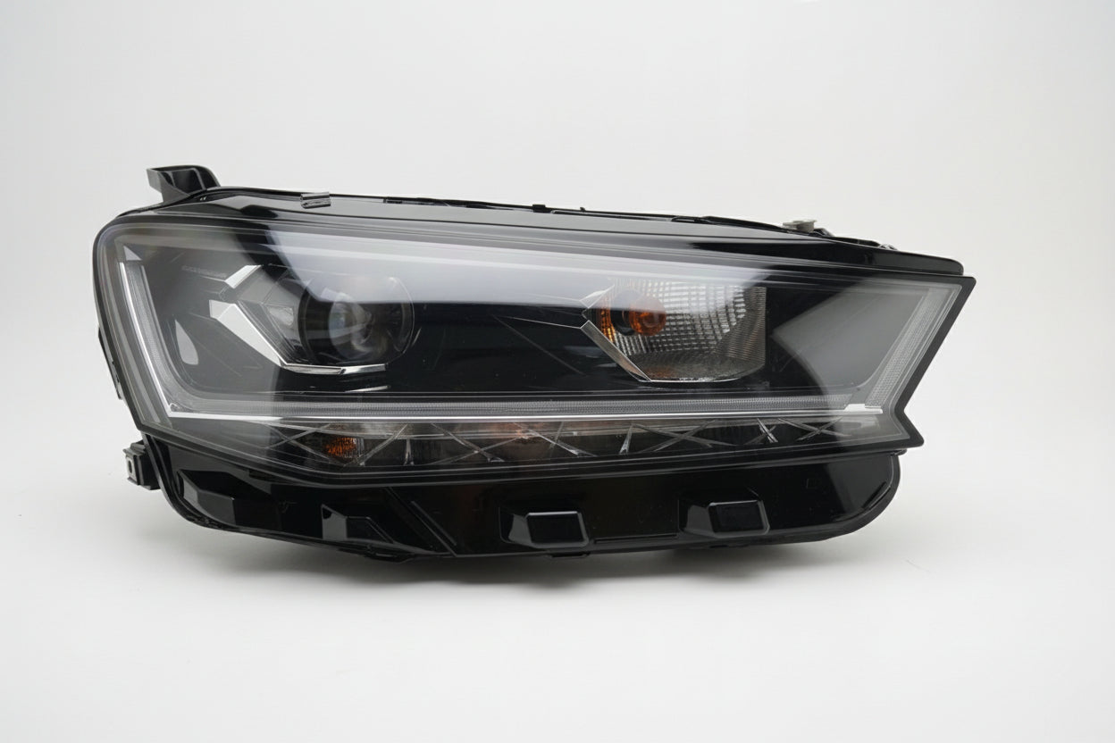 Skoda slavia HEADLIGHT Petrol